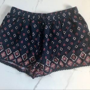 hollister patterned shorts